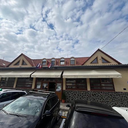 Brasserka Нітра Екстер'єр фото